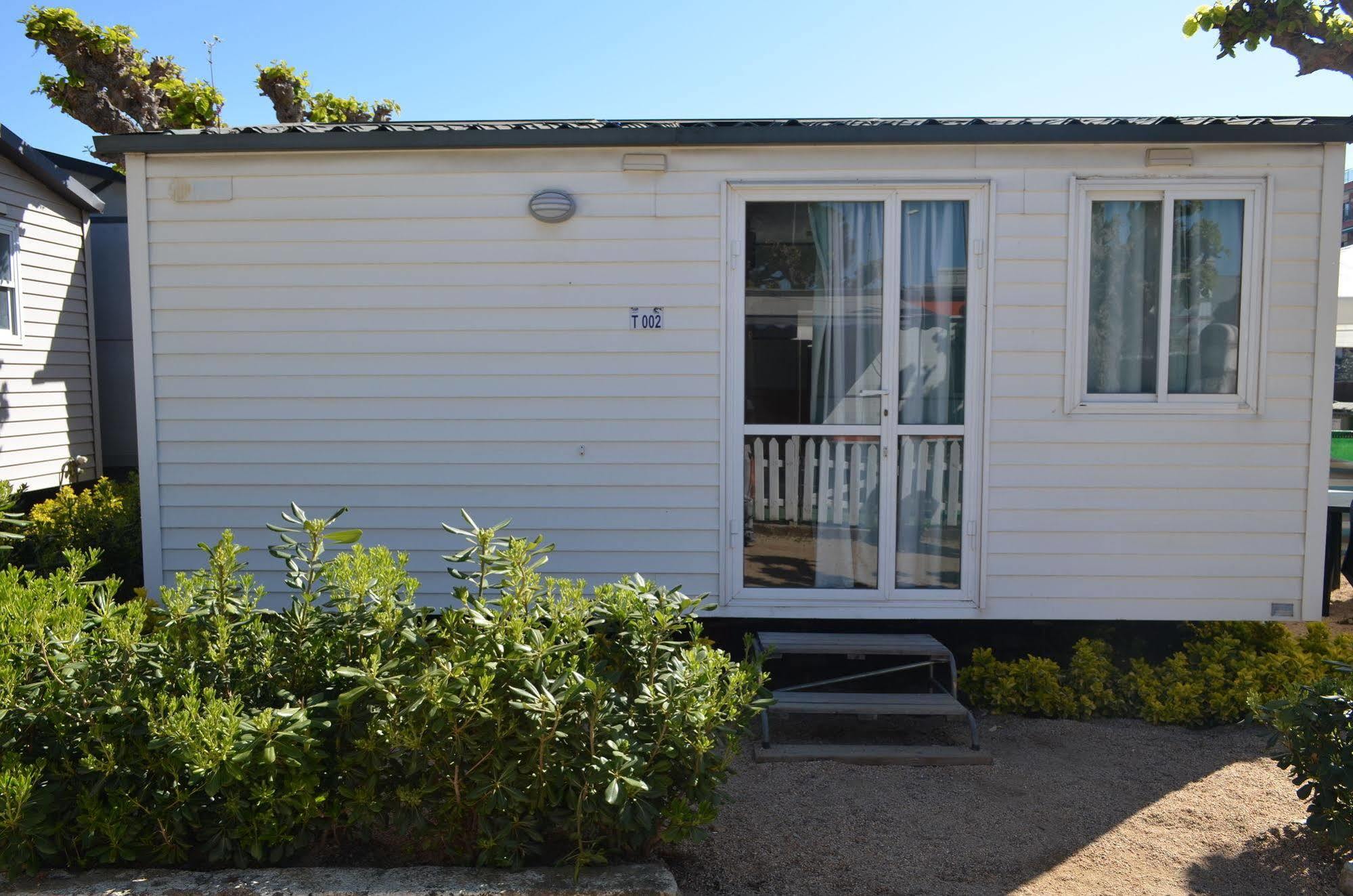 Camping Victoria Canet De Mar Exterior photo