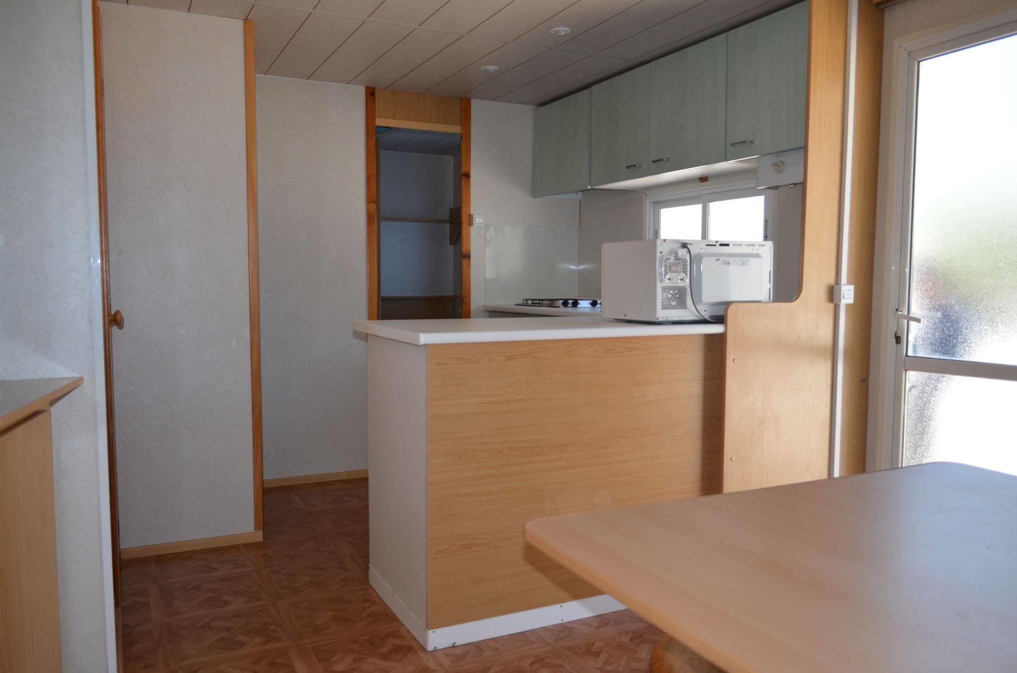Camping Victoria Canet De Mar Exterior photo
