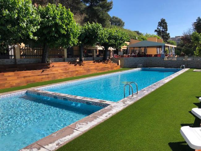 Camping Victoria Canet De Mar Exterior photo